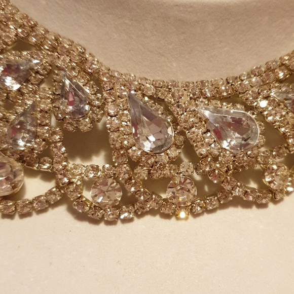 Sparkling Necklace - Picture 6 of 6